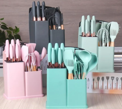 SET DE UTENSILIOS 19 PIEZAS KITCHEN CON